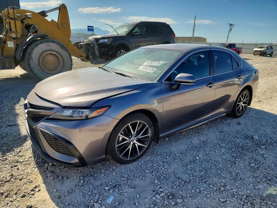 2022 TOYOTA CAMRY SE - 1