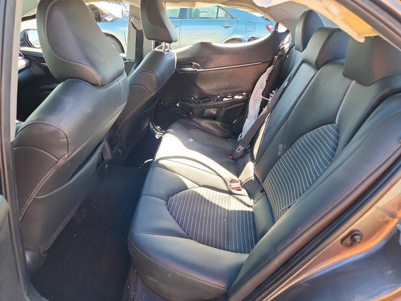 2022 TOYOTA CAMRY SE 10