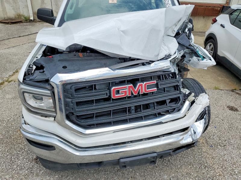 2017 GMC SIERRA C1500 11