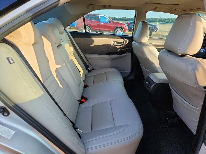 2017 TOYOTA CAMRY XSE 10