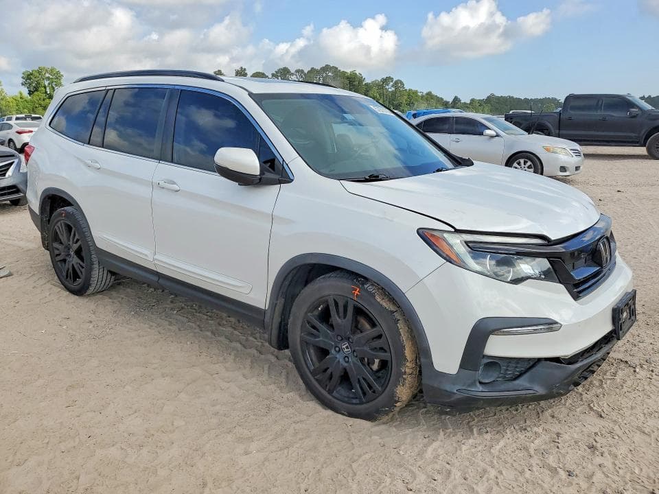 2022 HONDA PILOT SE 4
