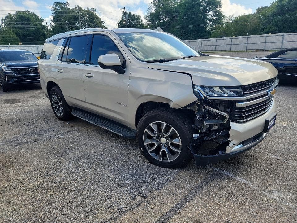 2021 CHEVROLET TAHOE C1500 LT 4