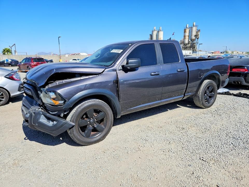 2019 RAM 1500 CLASSIC SLT