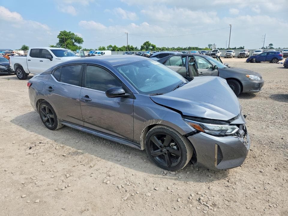 2024 NISSAN SENTRA SR SR 4