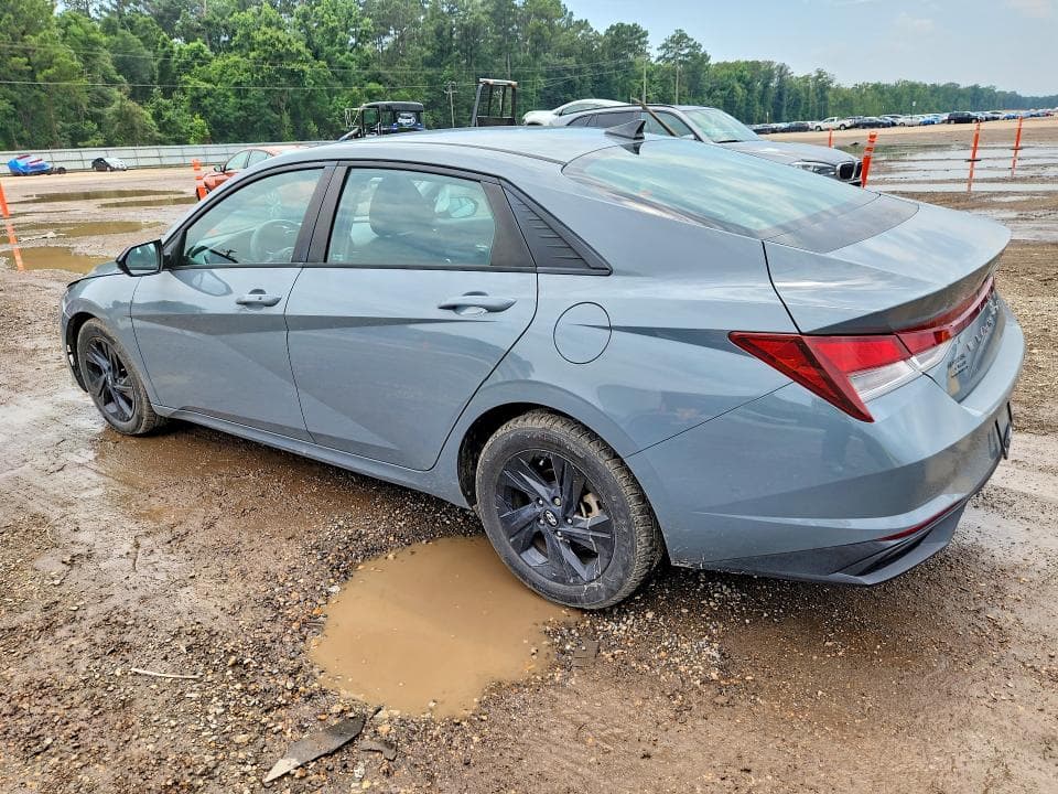 2022 HYUNDAI ELANTRA SEL 2