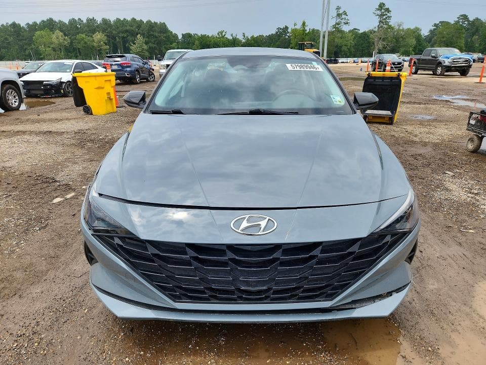 2022 HYUNDAI ELANTRA SEL 5