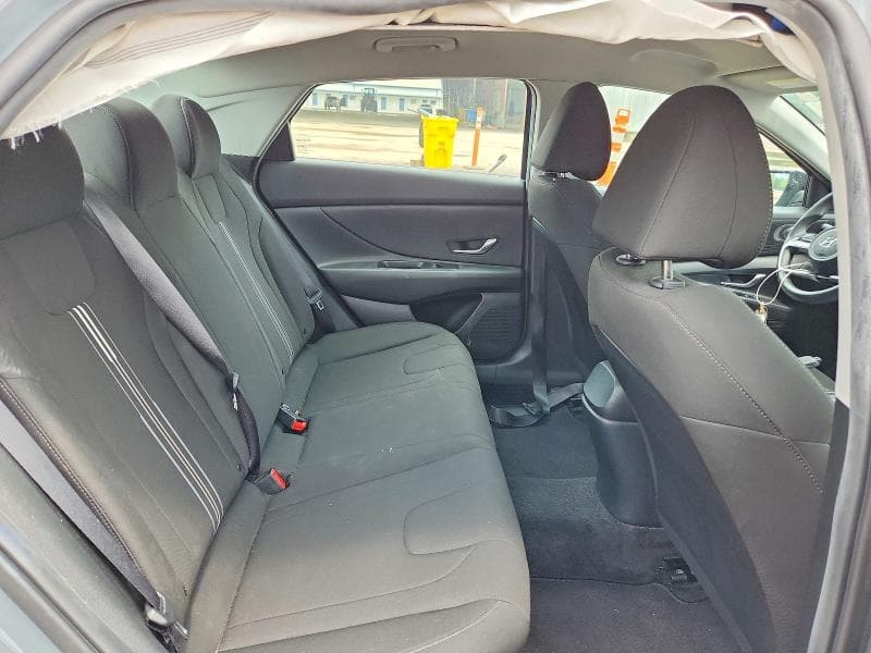 2022 HYUNDAI ELANTRA SEL 10