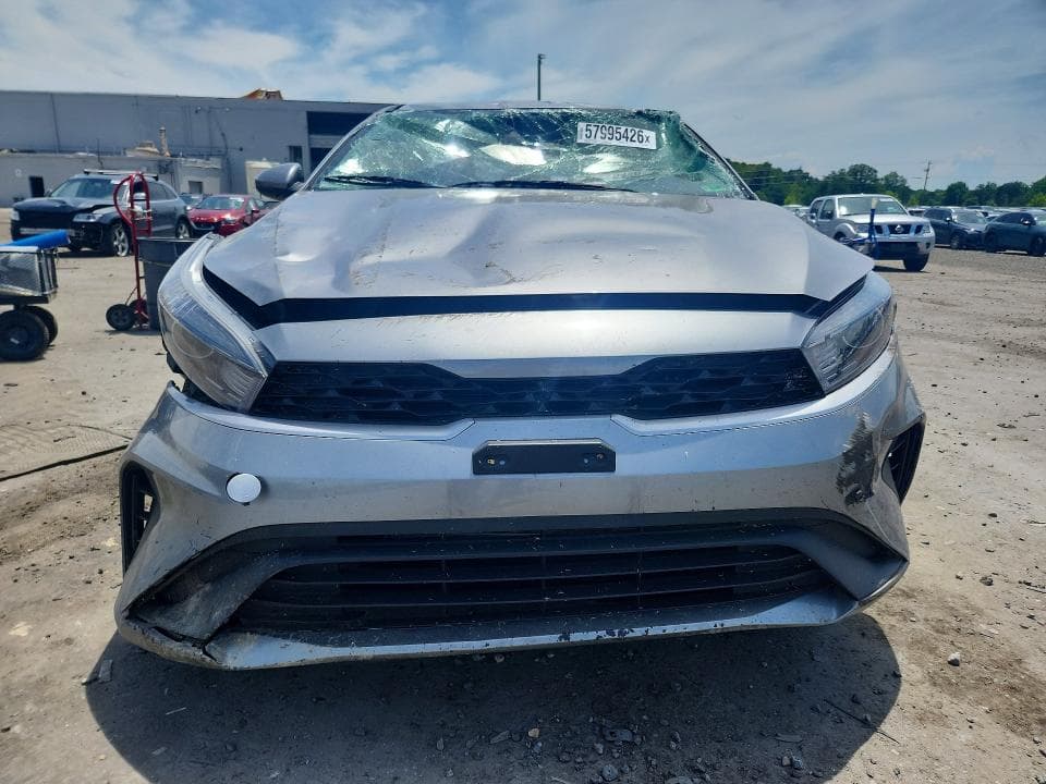 2024 KIA FORTE LXS 5
