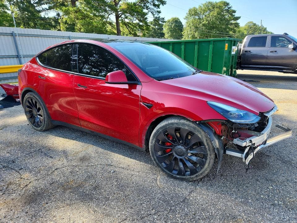 2022 TESLA MODEL Y 4
