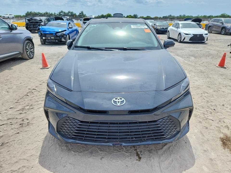 2026 TOYOTA CAMRY LE 5