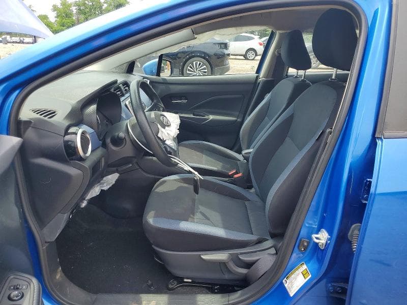 2023 NISSAN VERSA SV 7