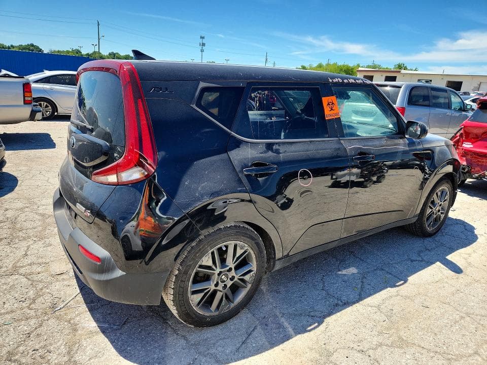 2021 KIA SOUL S 3