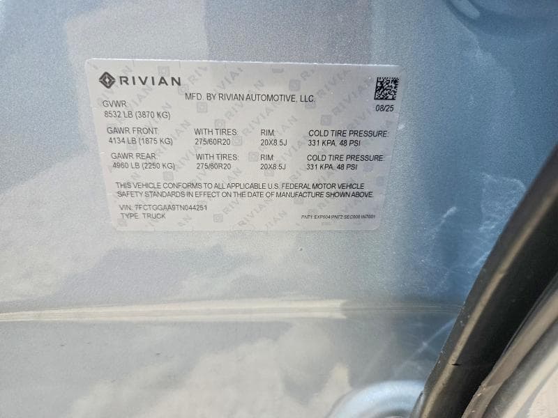 2026 RIVIAN R1T ADVENTURE 12