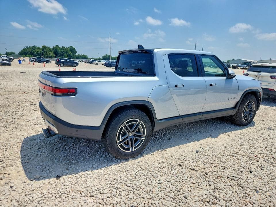 2026 RIVIAN R1T ADVENTURE 3