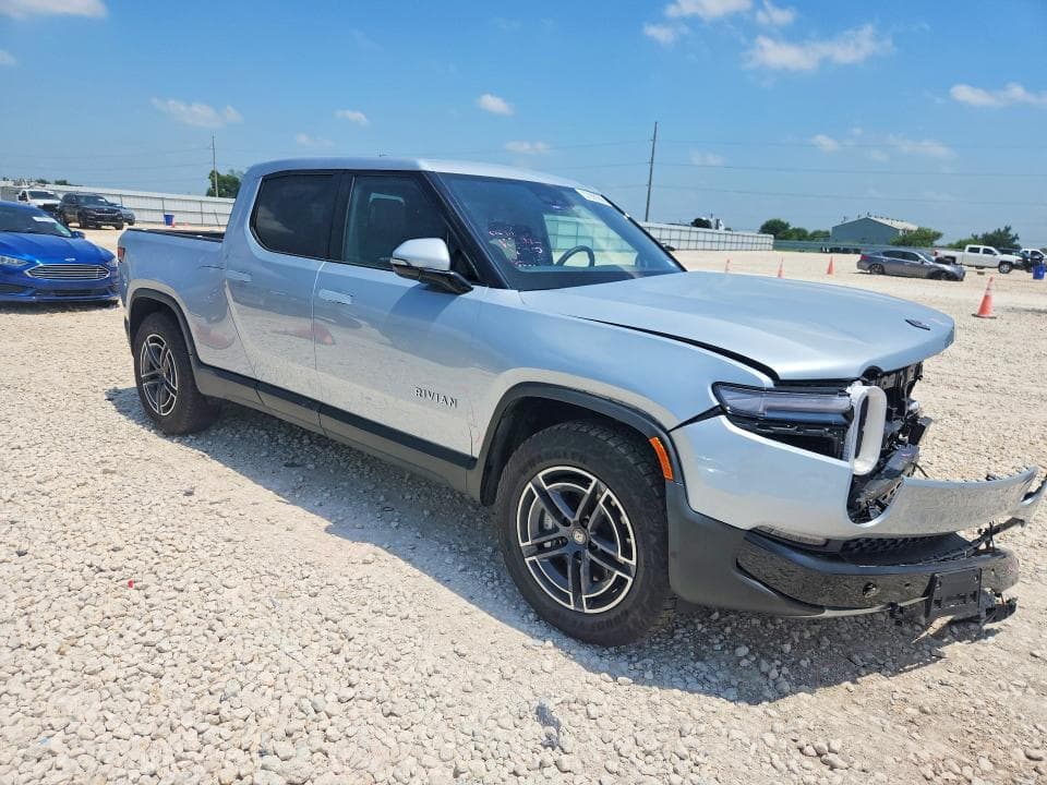 2026 RIVIAN R1T ADVENTURE 4