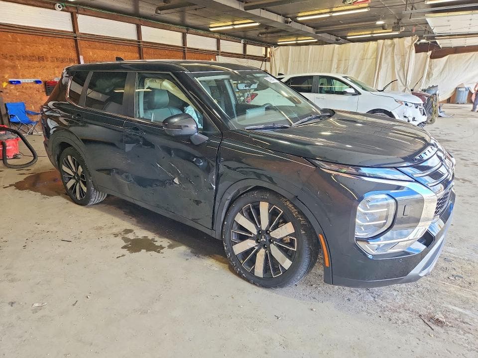 2025 MITSUBISHI OUTLANDER SE 4