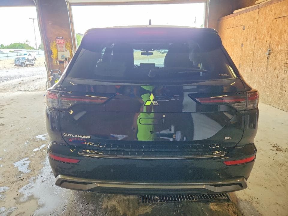 2025 MITSUBISHI OUTLANDER SE 6