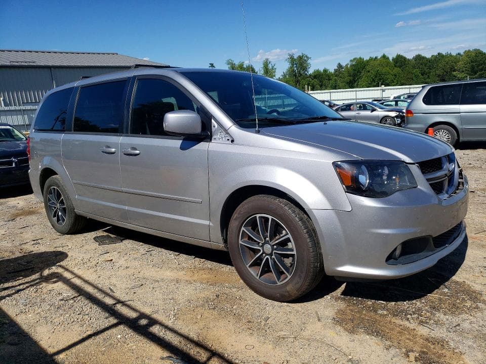 2017 DODGE GRAND CARAVAN GT 4