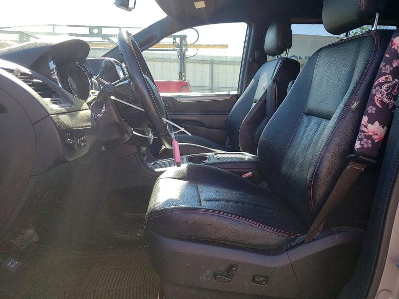2017 DODGE GRAND CARAVAN GT 7