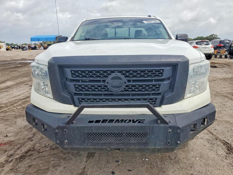 2021 NISSAN TITAN S 5