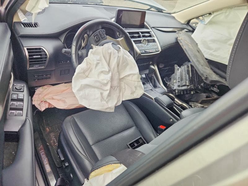 2021 LEXUS NX 300H BASE 8