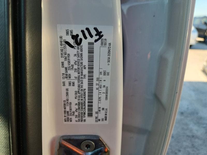 2019 FORD ESCAPE TITANIUM TITANIUM 14