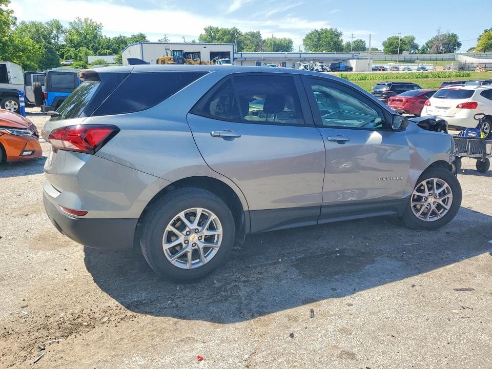 2024 CHEVROLET EQUINOX LS 3