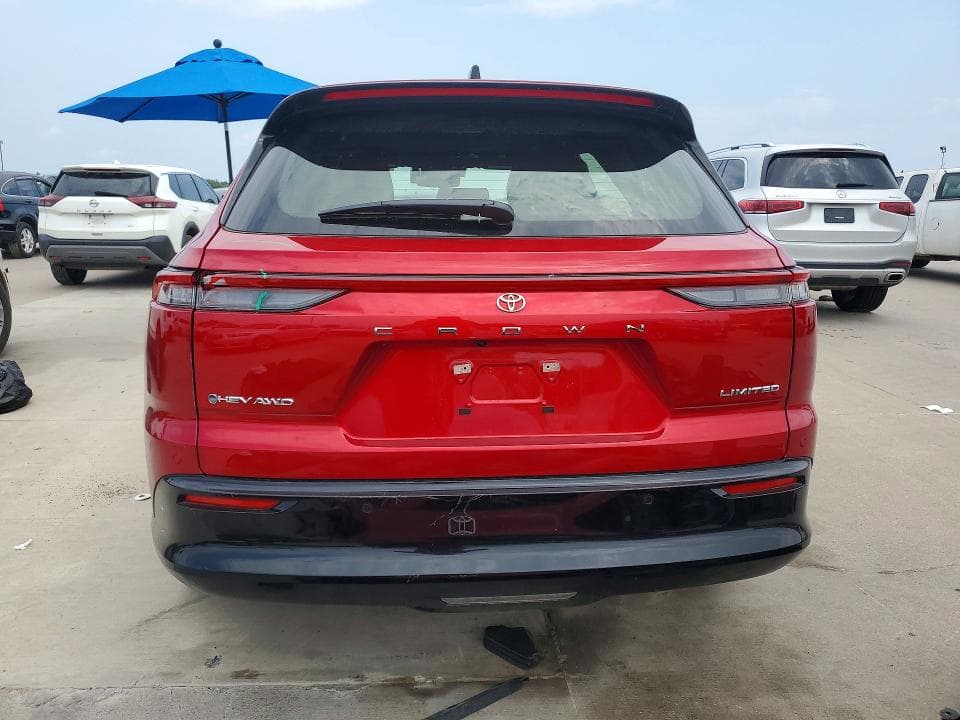 2025 TOYOTA CROWN SIGNIA LIMITED 6