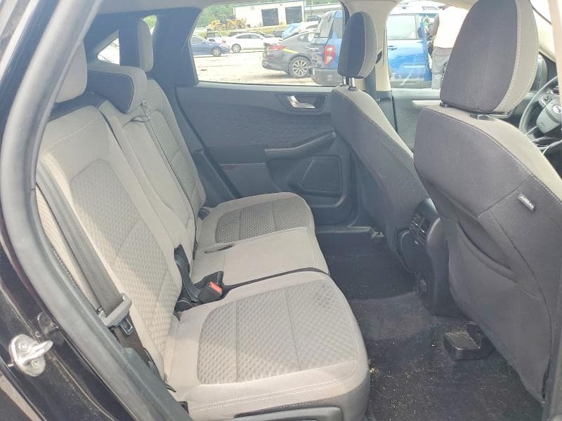 2020 FORD ESCAPE SE 11