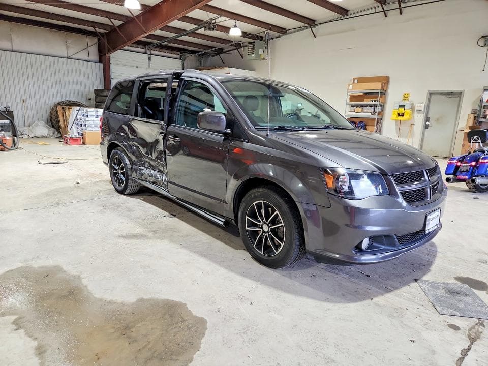 2019 DODGE GRAND CARAVAN GT 4