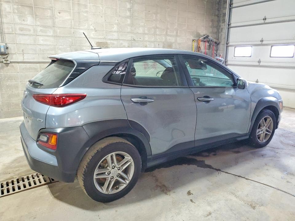 2020 HYUNDAI KONA SE 3