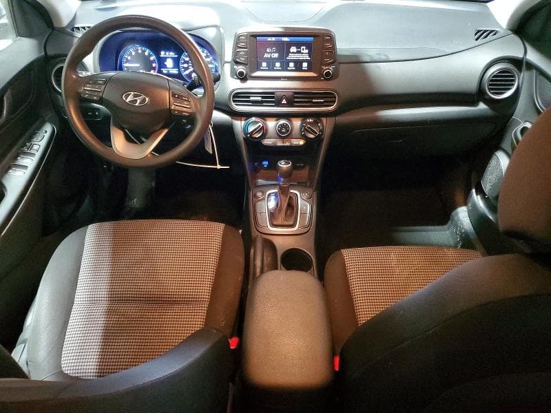 2020 HYUNDAI KONA SE 8