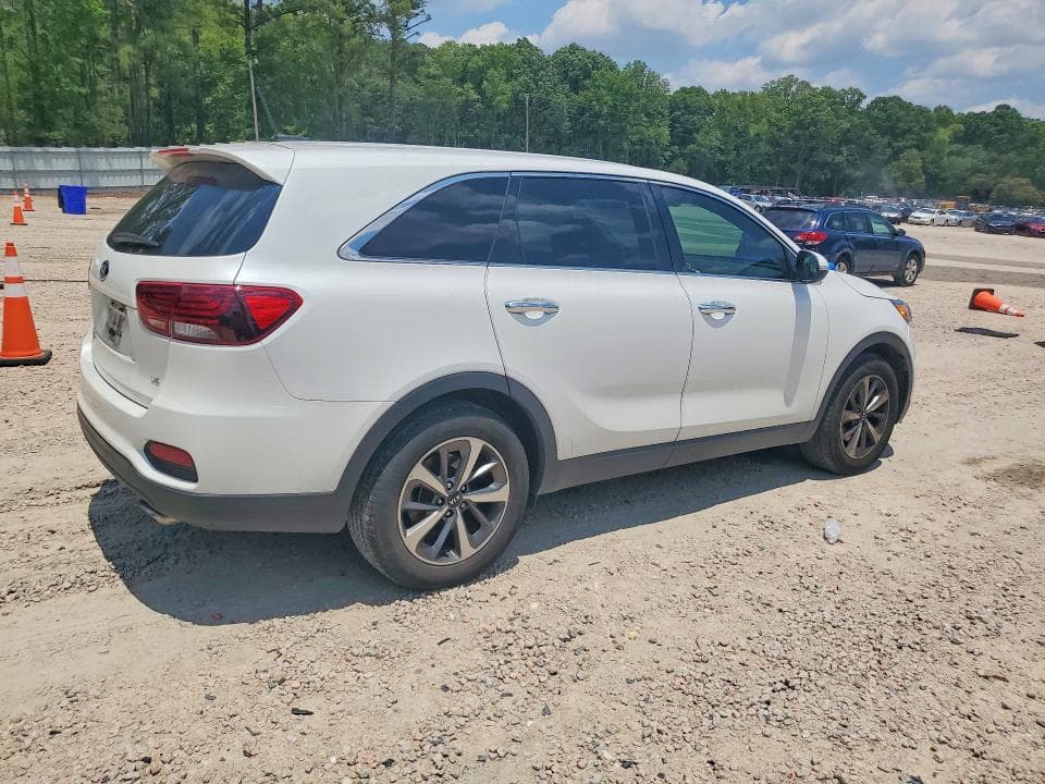 2020 KIA SORENTO S 3