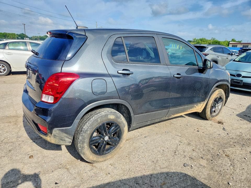 2019 CHEVROLET TRAX LS 3