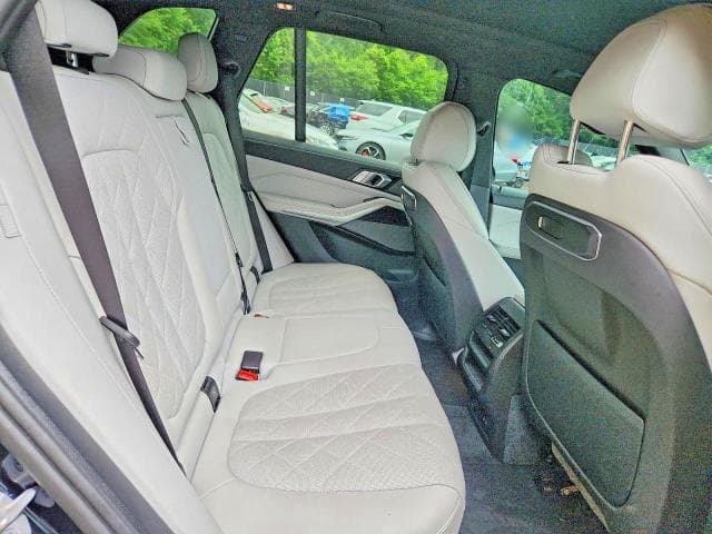 2024 BMW X5 11