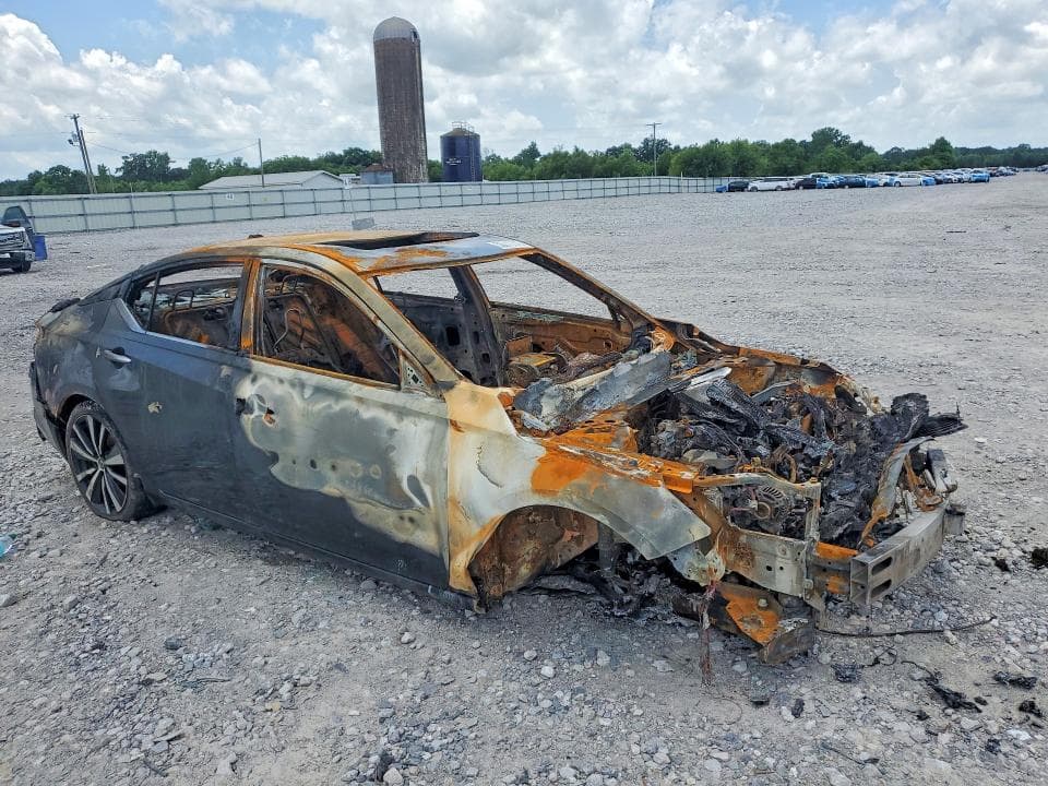 2019 NISSAN ALTIMA PLATINUM 4