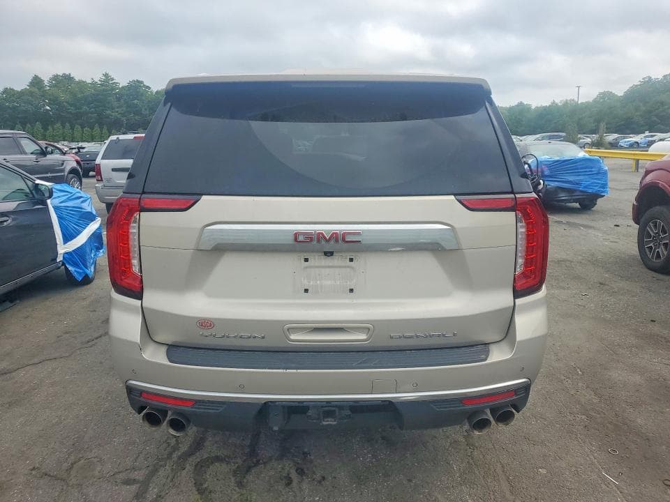 2021 GMC YUKON DENALI 6