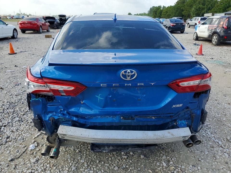 2020 TOYOTA CAMRY XSE XSE 6