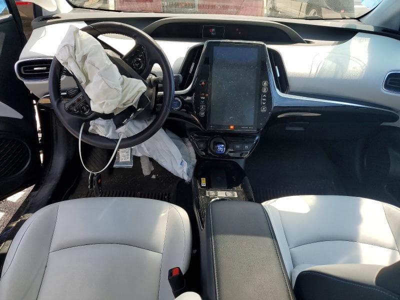 2022 TOYOTA PRIUS LIMITED 8