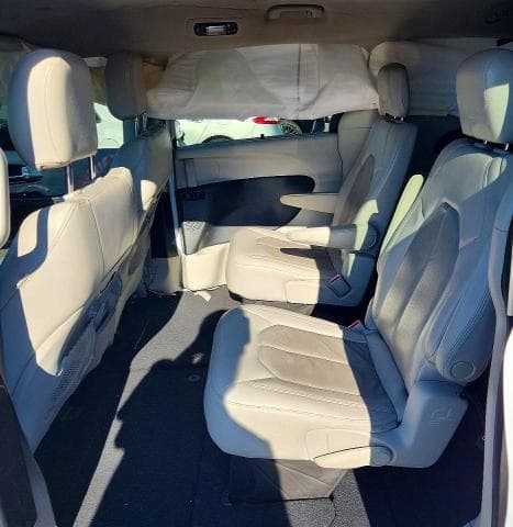 2021 CHRYSLER PACIFICA TOURING L 11