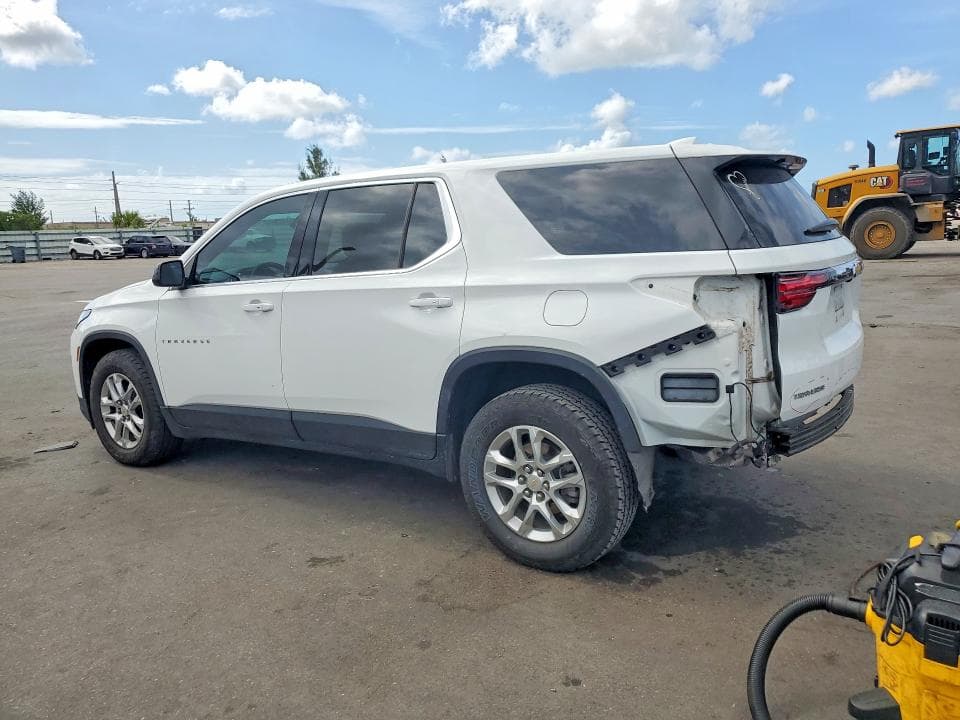 2023 CHEVROLET TRAVERSE LS 2