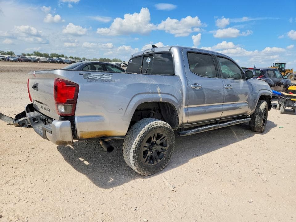 2019 TOYOTA TACOMA SR 3