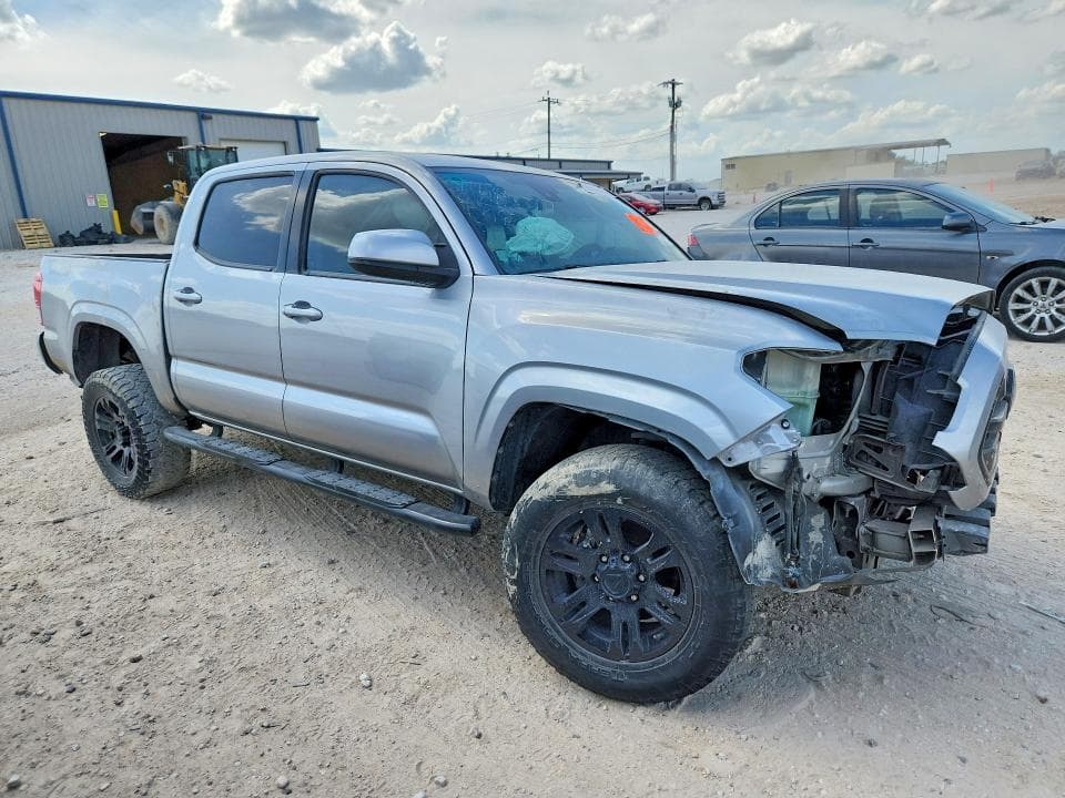 2019 TOYOTA TACOMA SR 4