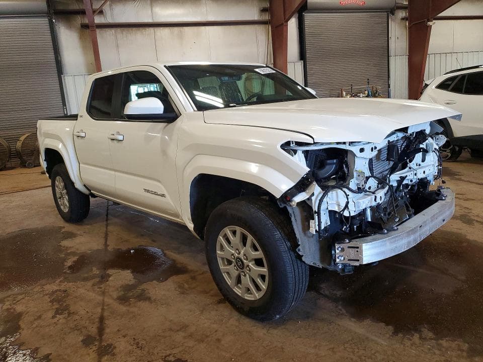 2026 TOYOTA TACOMA SR5 4