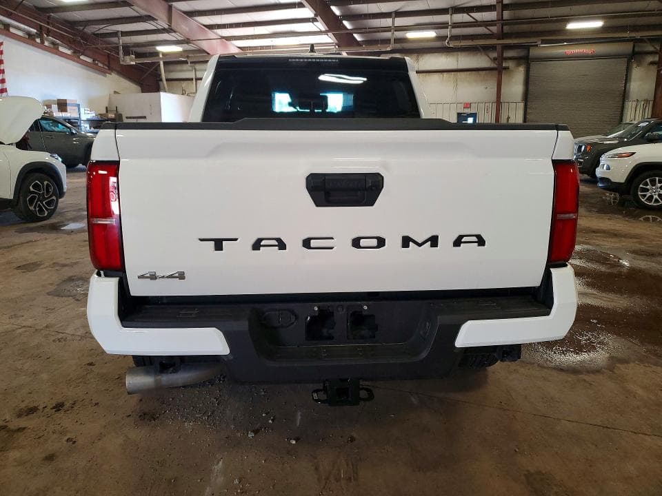 2026 TOYOTA TACOMA SR5 6