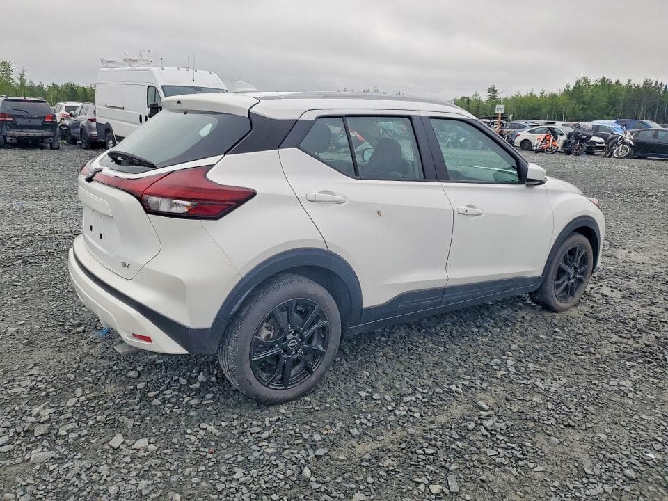 2023 NISSAN KICKS SV 3