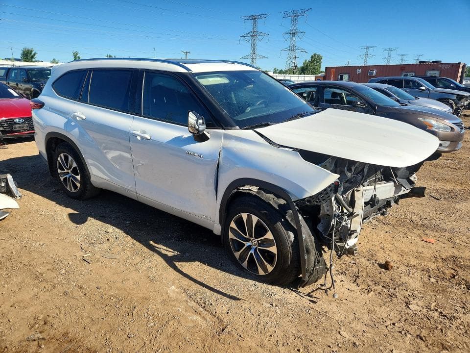 2020 TOYOTA HIGHLANDER HYBRID XLE HYBRID XLE 4