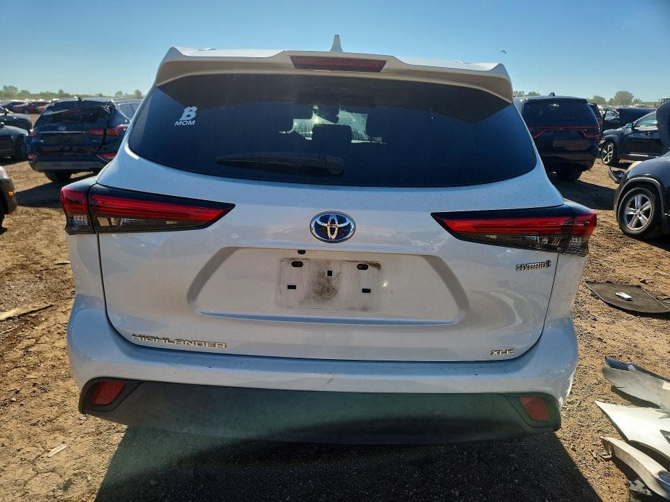 2020 TOYOTA HIGHLANDER HYBRID XLE HYBRID XLE 6
