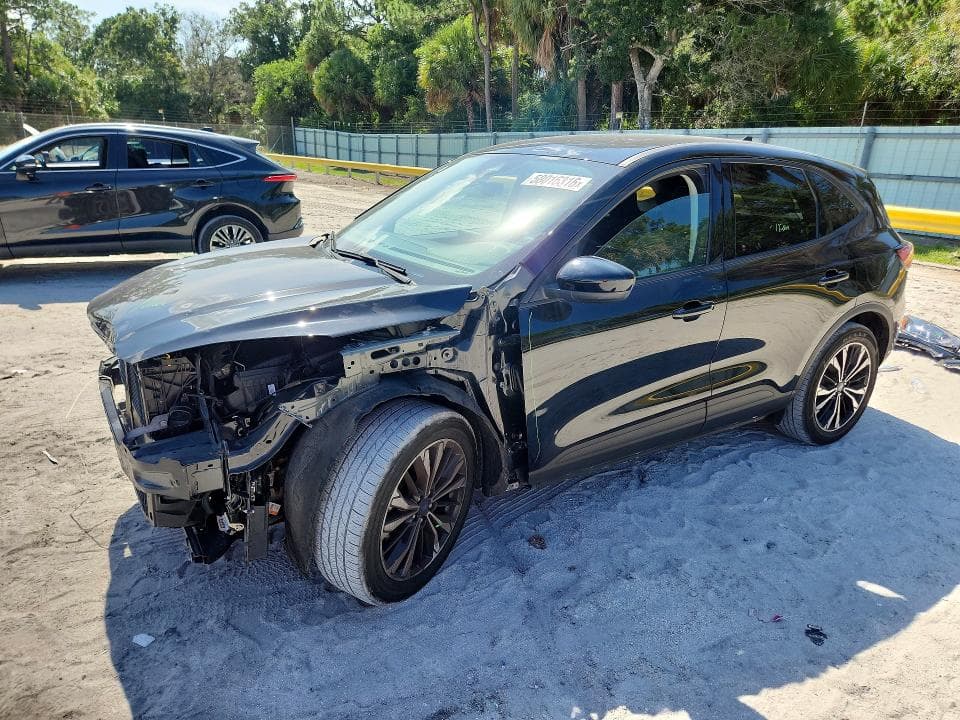 2021 FORD ESCAPE SE - 1