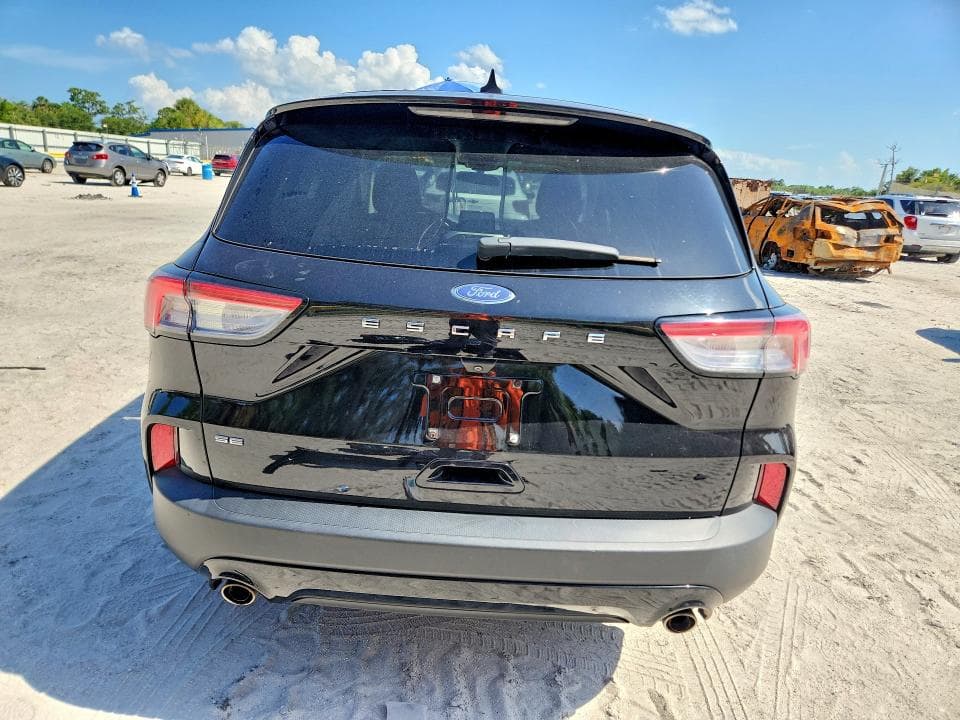 2021 FORD ESCAPE SE 6